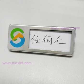 AA-0-32	人名胸章	