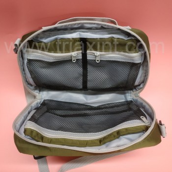 TB-1079		DELUXE SHOULDER BAG
