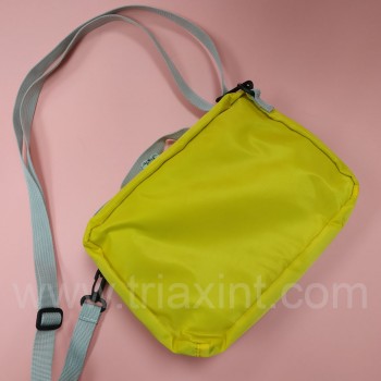 TB-1079		DELUXE SHOULDER BAG